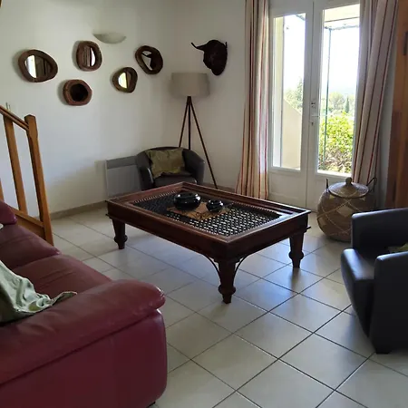 Paradizu, Vue Imprenable En Provence Holiday home *