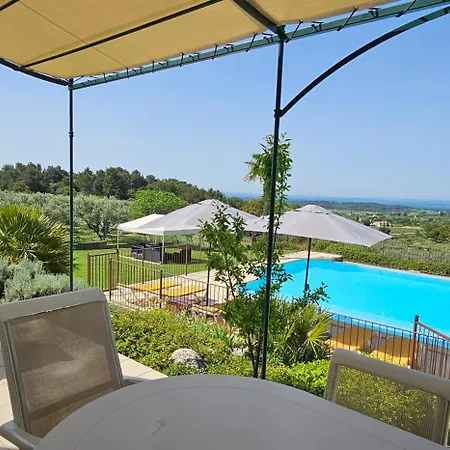 Paradizu, Vue Imprenable En Provence Holiday home Le Barroux