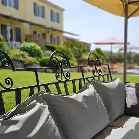 Paradizu, Vue Imprenable En Provence Holiday home *