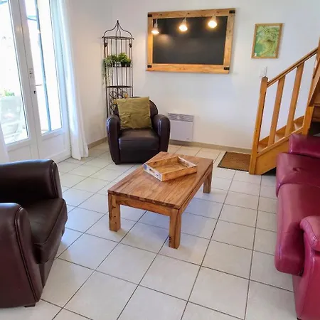 Holiday home Paradizu, Vue Imprenable En Provence